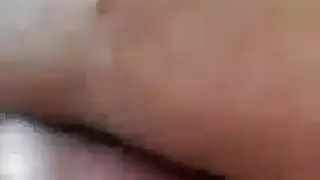 رجلين نيك أمرأة واحد في كسها وحده بي يدو