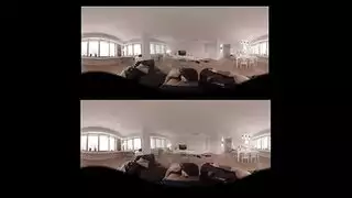 ألاب يعقب ابنته