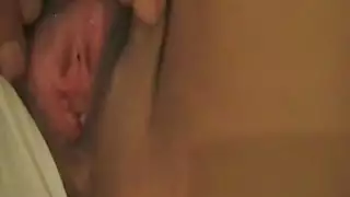 حلم سيدة أكبر سناً المبلل: قذف داخلي وحمامات وجهية