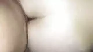 بيلا روز تبتلع القضيب ثم تتلقى سائلاً منوياً دافئاً على وجهها