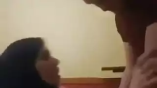 ينيك في شقته