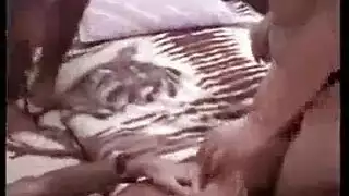 ثلاث مصريات تخدم قضيب رجل
