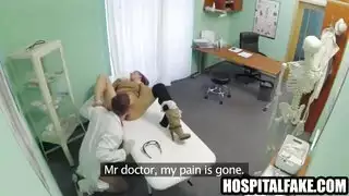 أحب عندما أصعب مع البظر الصلب