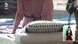 أكبر فرج أسود يتمدد بقضيب أسود ضخم