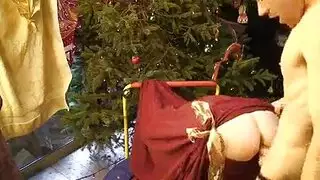 صوربنات تنيك رجل ب زب صناعي